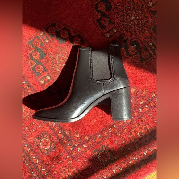 Jeffrey Campbell hurricane Chelsea rain boot glossy patent black, size 9 - Picture 7 of 10